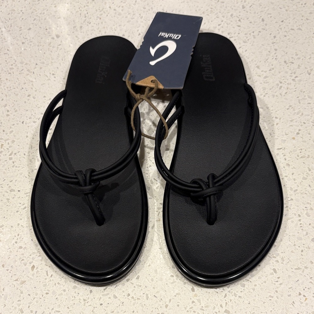 Okukai Sandals Women’s Size 6 Black Knot Flip Flop Thong Strap Arch Beach